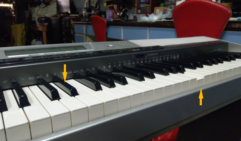 Casio PX-410R 電鋼琴，琴鍵下陷